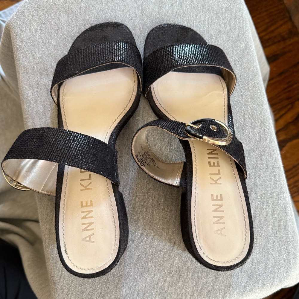 Anne Klein Women’s black heel shoes